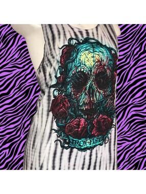 Tie-dye zebra stripes with skull and roses